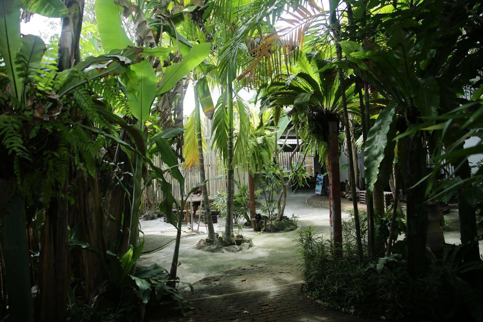 Oyo 585 Freedom Hostel @ Phi Phi Kültér fotó